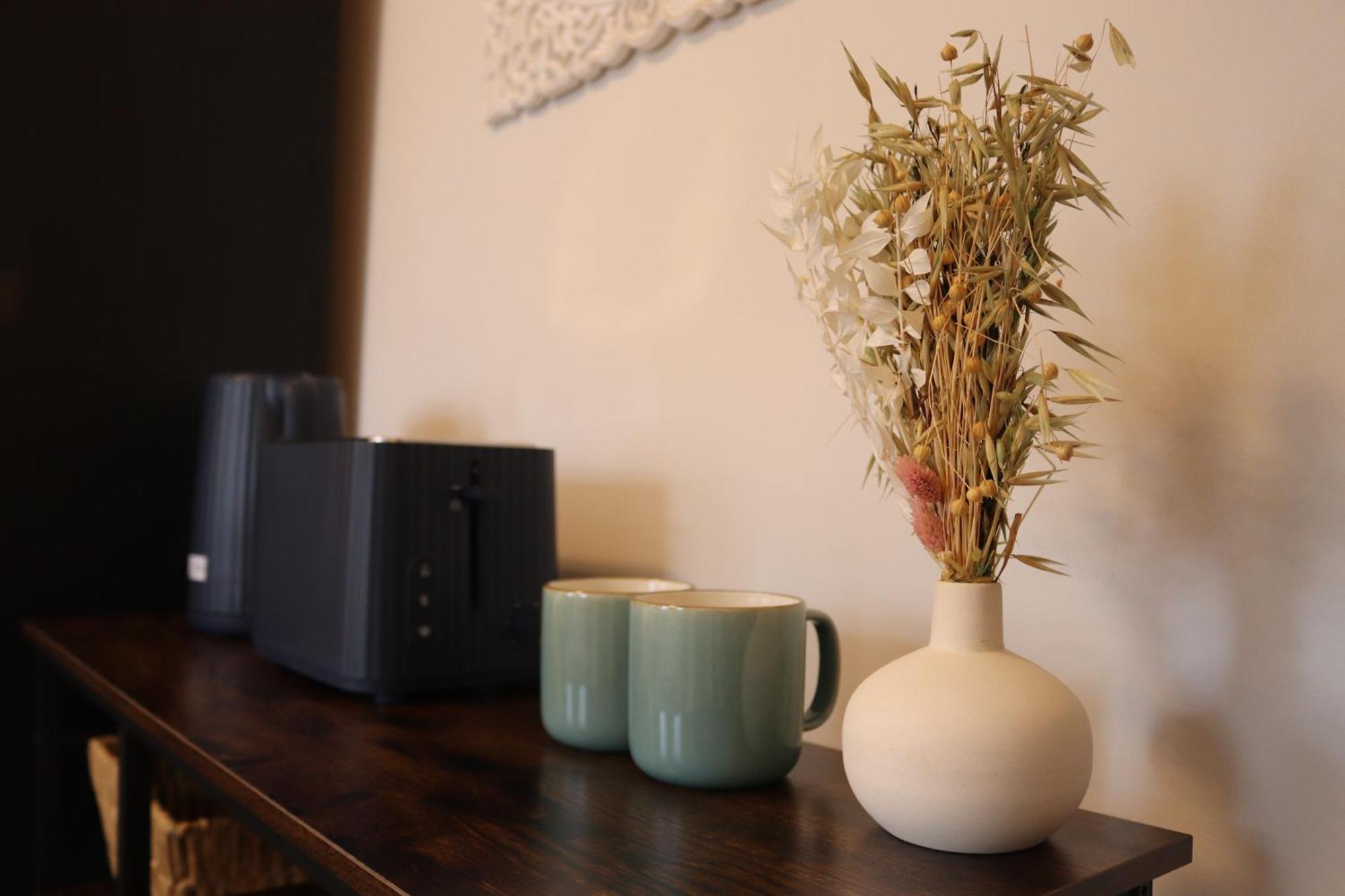 Aqua Nest Eastbourne - En-Suite, Free Parking, Kitchen Ngoại thất bức ảnh