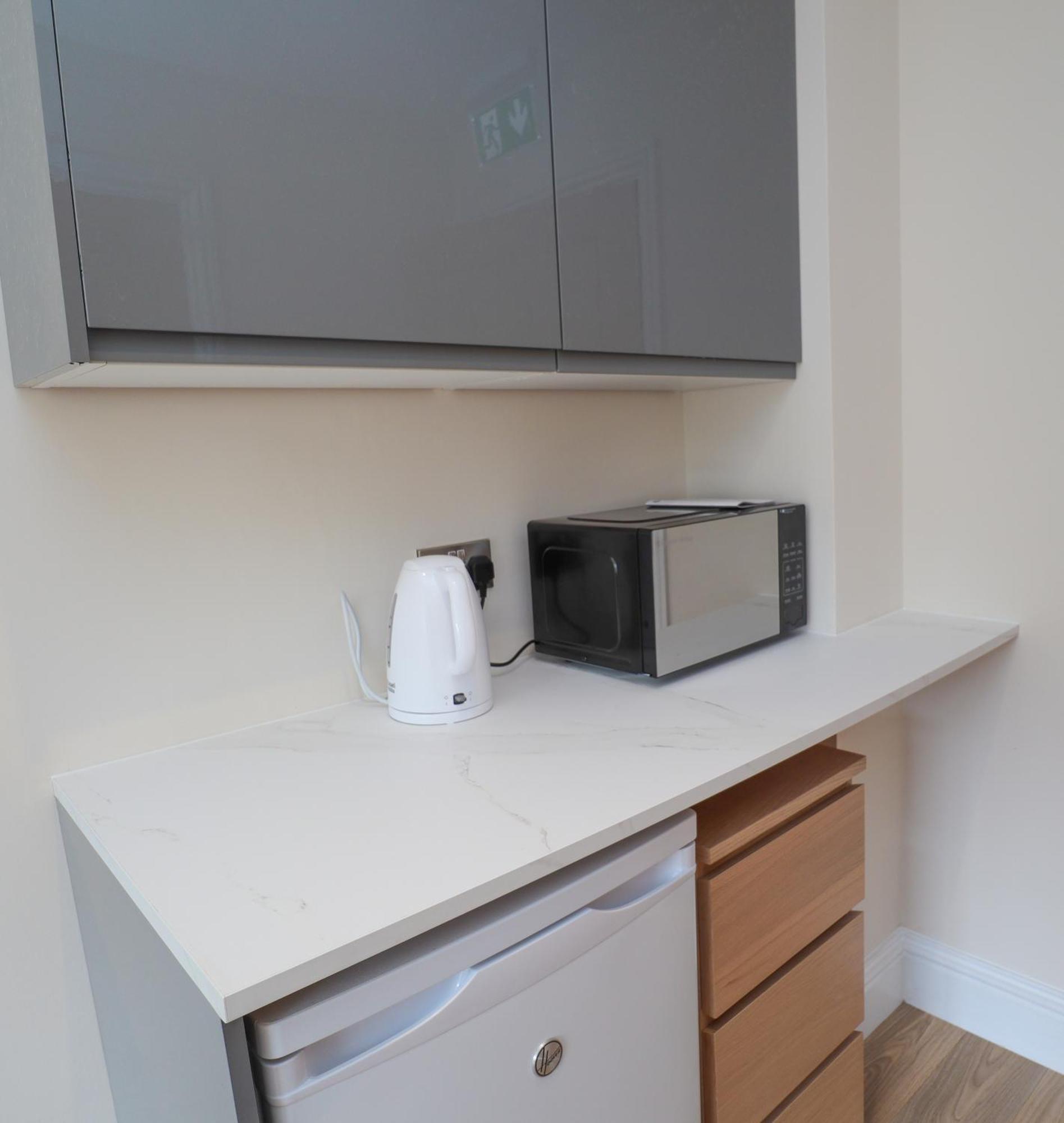Aqua Nest Eastbourne - En-Suite, Free Parking, Kitchen Ngoại thất bức ảnh