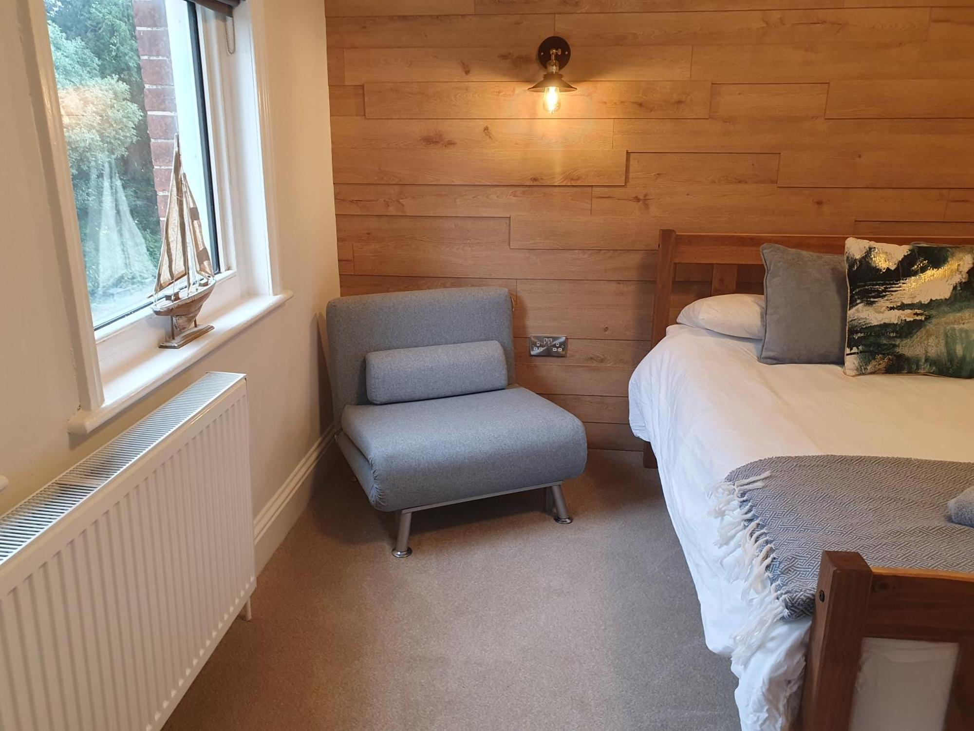 Aqua Nest Eastbourne - En-Suite, Free Parking, Kitchen Ngoại thất bức ảnh